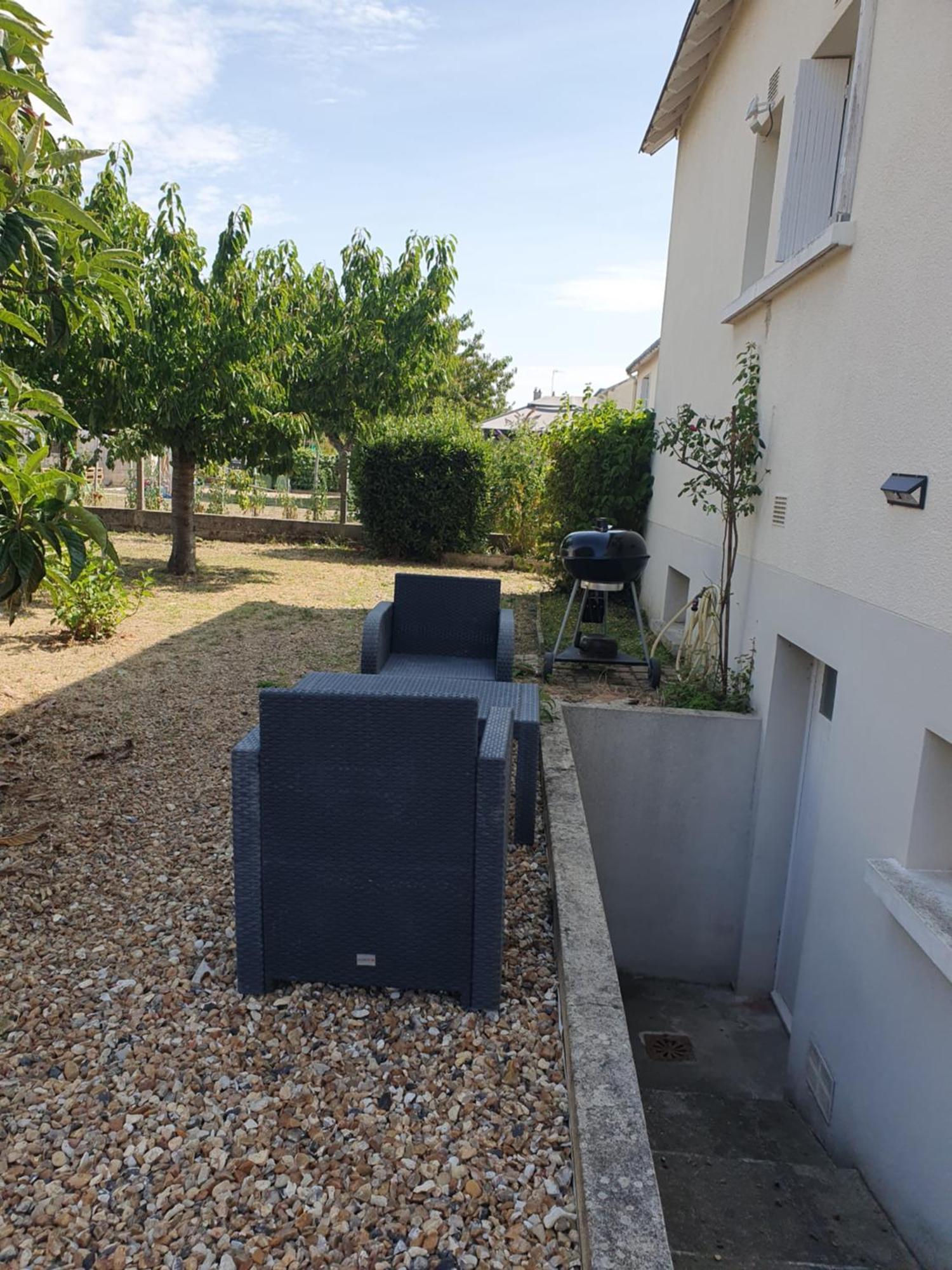 Charmante Maison Familiale Montoire-sur-le-Loir Luaran gambar